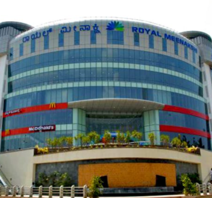 Royal Meenakshi Mall